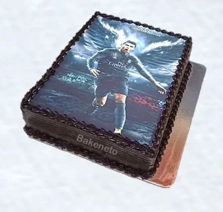 Ronaldo Theme Cake by Bakeneto.com | Photo cake